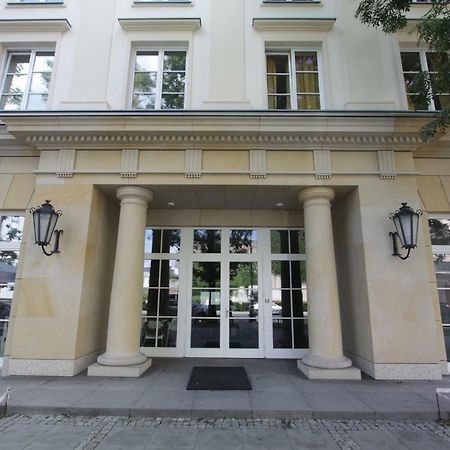 Ostello Dom Pomocy Studentom Varsavia Esterno foto